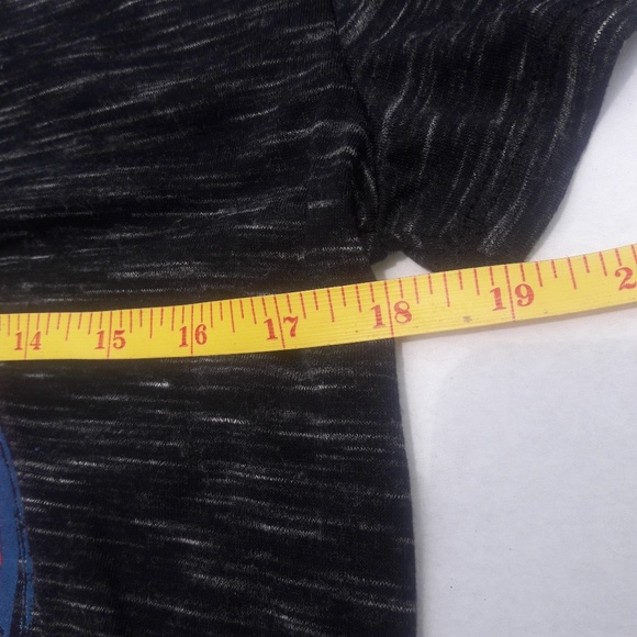 2x$18 Marvel Captain Shield America T Jr L NWOT - Picture 7 of 8